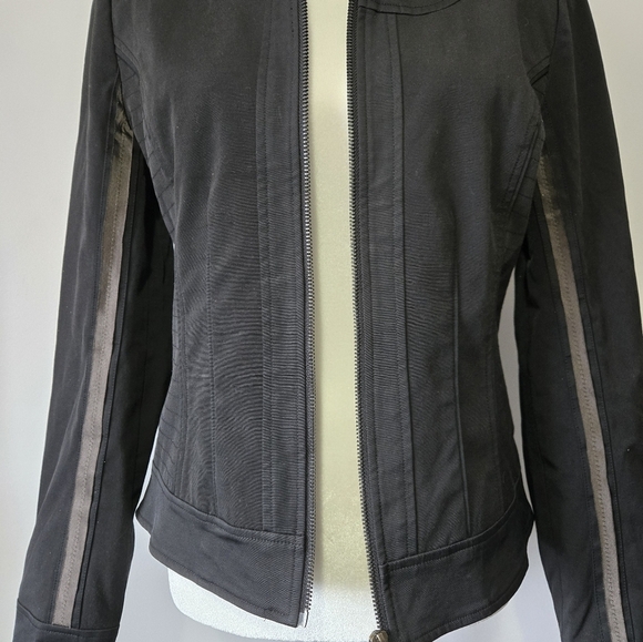 RUNWAY NEW YORK  Black Jacket. Size XL- Fits Small - Picture 7 of 13